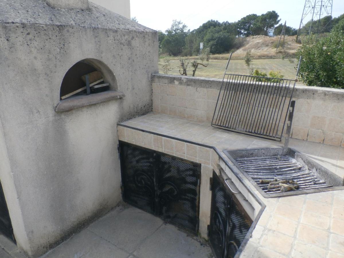 Villa Charmante A La Tour-D'Aigues Avec Piscine Privee Eksteriør bilde
